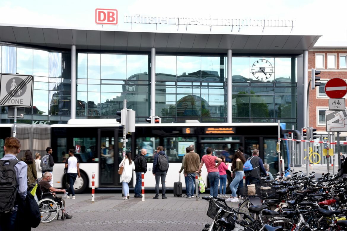 Der Hauptbahnhof in Münster: Kriminalitäts-Moloch oder normaler Verkehrsknotenpunkt?